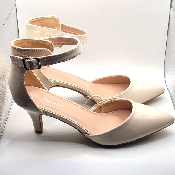 Shoes - Picture 1 of 3